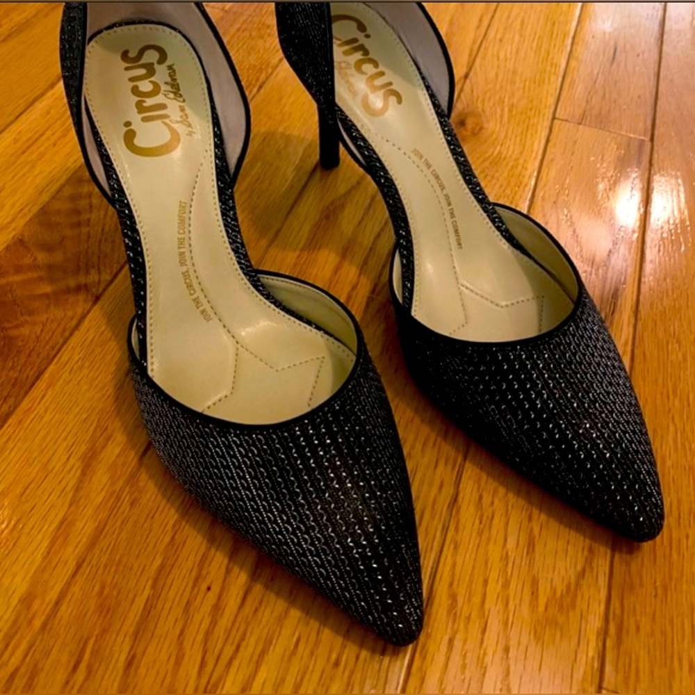 CIRCUS BY SAM EDELMAN TATIANNA POINTED HEELS • Size 6